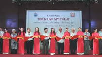 Hơn 200 tác phẩm trưng bày triển lãm mỹ thuật khu vực VIII