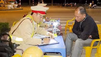 Xử lý nghiêm các bác tài mê đắm “ma men”