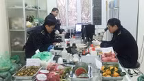 Kiểm soát chặt nông sản nhập khẩu