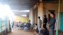 Dân khóc ròng vì chủ thu mua cà phê “mất tích”