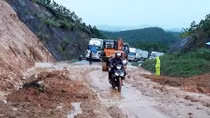 Nhiều xã vùng cao của tỉnh Quảng Ninh bị chia cắt do lũ lên nhanh