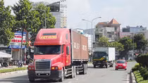 Khủng hoảng thừa xe đầu kéo – doanh nghiệp khốn đốn