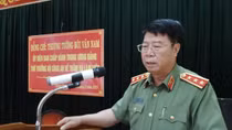 Thứ trưởng Bùi Văn Nam thăm, làm việc tại Công an huyện Krông Bông