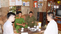 Ăn lá ngón tự tử: Nỗi đau dai dẳng ở vùng cao