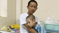 Hết mùa trăng này liệu còn mùa trăng sau?
