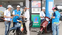 Nhiều băn khoăn về lộ trình xóa sổ RON92 từ 2018