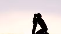  Đưa mẹ về quê