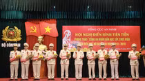 Nhiều điển hình tiên tiến được nhân dân, các tổ chức trong và ngoài lực lượng CAND khen ngợi