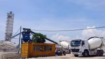 Người dân bức xúc vì các trạm trộn bê tông gây ô nhiễm môi trường