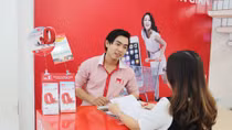 Công ty tài chính chia sẻ lợi ích với khách hàng