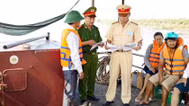 Tăng cường kiểm soát ATGT trên tuyến đường ven biển Quảng Nam