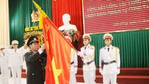 Công an Lâm Đồng năm thứ 2 liên tiếp nhận cờ thi đua của Chính phủ