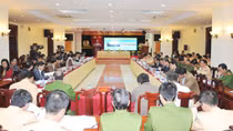 Đối thoại tìm giải pháp
