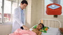 Nuốt 5 viên thuốc còn trong vỏ, qua 2 ca mổ mới lấy được dị vật