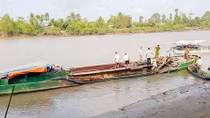 Tăng cường xử lý vi phạm trong khai thác cát sông