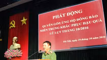 Công an các đơn vị, địa phương quyên góp, ủng hộ đồng bào miền Trung