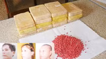 Tiếp tục truy tố cặp tình nhân và "bộ sậu" mua bán 523 bánh heroin