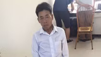 Giáo viên tiếng Anh vận chuyển 16 bánh heroin