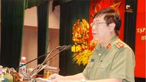 Việc sửa đổi, bổ sung BLHS năm 2015 cần phải được tiến hành một cách thận trọng, kỹ lưỡng và toàn diện