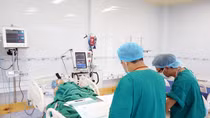 Ca phẫu thuật tim hở đầu tiên tại Bệnh viện ĐK Xuyên Á