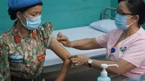 Lực lượng gìn giữ hòa bình Việt Nam được tiêm vaccine ngừa COVID-19