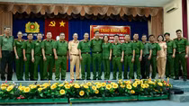 Xây dựng phong cách người Công an Nhân dân bản lĩnh, nhân văn, vì nhân dân phục vụ