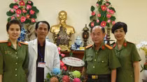 Báo CAND chúc mừng Ngày Thầy thuốc Việt Nam