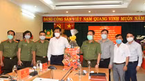 Thứ trưởng Bộ Y tế Đỗ Xuân Tuyên làm việc tại Bệnh viện 30/4
