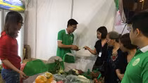 Gần 100 gian hàng tham gia "Hội chợ Xanh" 2018