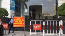Hai vợ chồng F2 nghi nhiễm, phong tỏa chung cư Bellaza 