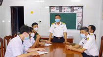 Cấp cứu thành công bệnh nhân nguy kịch từ Trường Sa về 