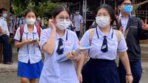 Đa phần thí sinh hài lòng sau bài thi tổ hợp sáng nay