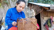 Bảo tồn văn hóa đan lát của người Cơ Tu