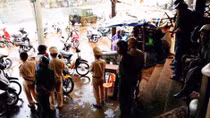 Ba người bị chém gục trong quán cháo lòng, 1 người tử vong