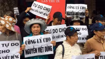 15 tháng tù cho kẻ xúi giục gây rối tại bờ hồ Hoàn Kiếm