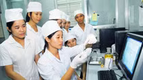Hỗ trợ hơn 20 tỷ đồng để thu hút nhân lực y khoa có chuyên môn cao