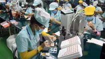 Xuất khẩu điện thoại và linh kiện đạt 24,32 tỷ USD