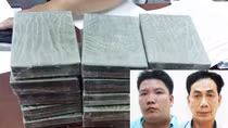 Chặt đứt đường dây mua bán hàng chục bánh heroin