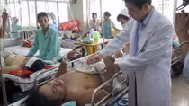 Nạn nhân vụ sập trung tâm tiệc cưới qua cơn nguy kịch