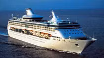 Tàu biển du lịch cao cấp Legend of the Seas cập Tân Cảng Cái Mép