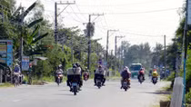 Những 'hung thần' chở thuốc lá lậu