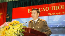Lãnh đạo chủ chốt nghe báo cáo về tình hình thời sự 