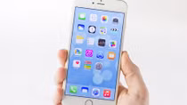 Number 1 tặng iPhone 6 mỗi ngày cho khách hàng