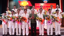Trong sạch, vững mạnh hoàn thành tốt nhiệm vụ chính trị được giao
