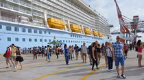 Tàu biển cao cấp Quantum of the Seas lần đầu tiên đến Việt Nam