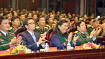 Đại tướng Phùng Quang Thanh dự giao lưu nghệ thuật 'Khát vọng đoàn tụ'