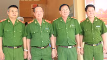 Hàng nghìn thư khen, lời chúc mừng gửi tới lực lượng phá án