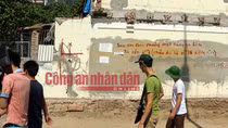 Cận cảnh bức tường tiền tỷ “bị kéo xuống” còn hơn 27 triệu