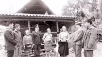 Si Ma Cai mùa hoa đào khoe sắc