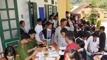 Nhân dân là người thân của mình